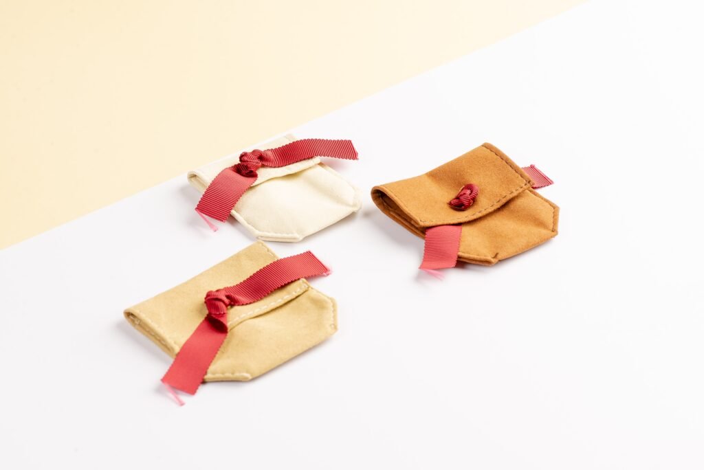 Bella - Custom Jewelry Pouches with fabric made by manufacturer