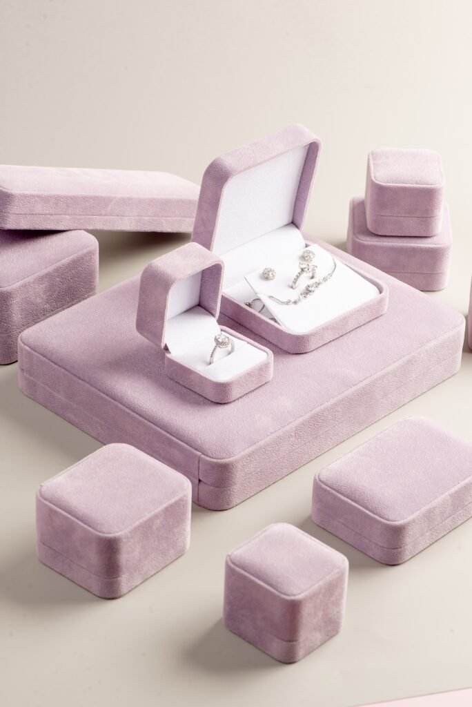 Eleonora - Jewelry Boxes in Purple, Premium Velvet | Manufacturer & Wholesale Supplier