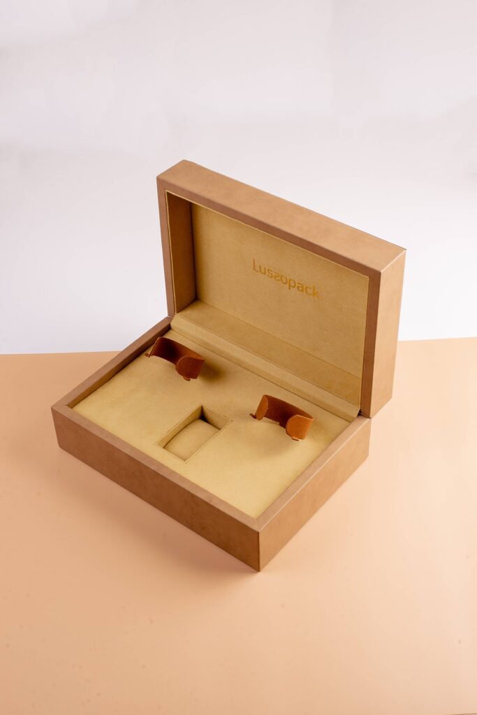 Sole Ludovica - Custom Brown Luxury Watch Box with leather and fabric made by manufacturer